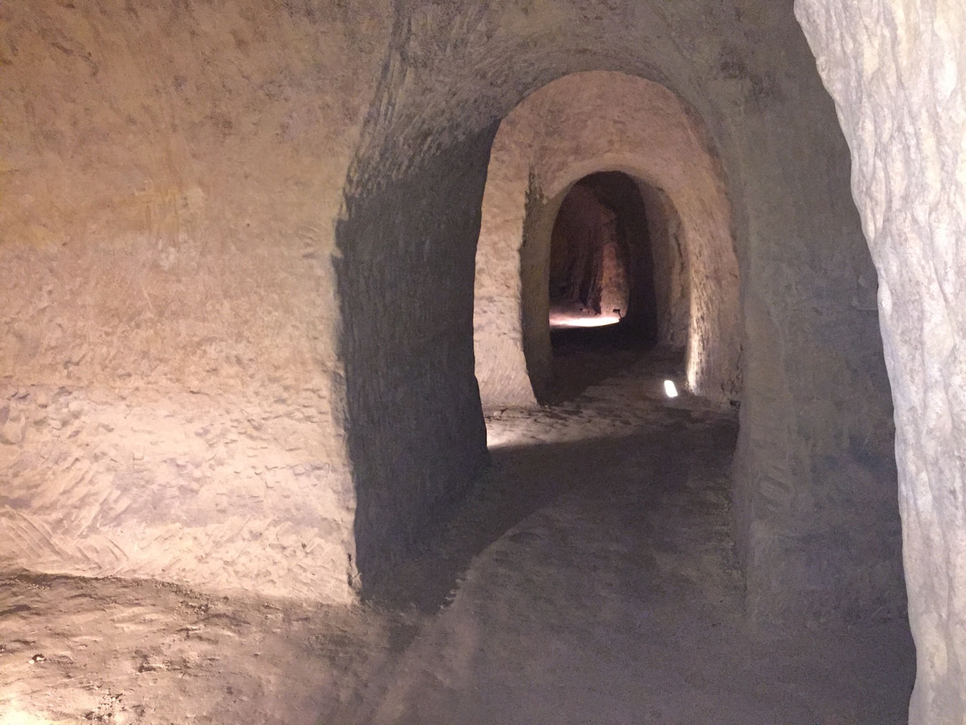 In camper nelle Marche Osimo - Grotte gallerie di Osimo città sotterranea